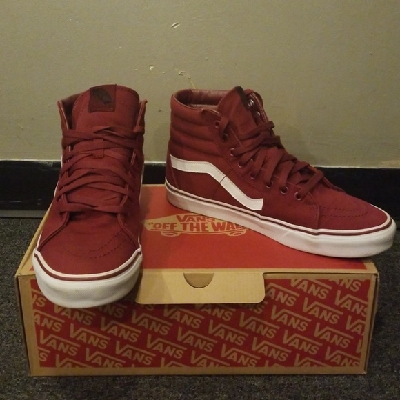 Vans - Picture 2 of 5